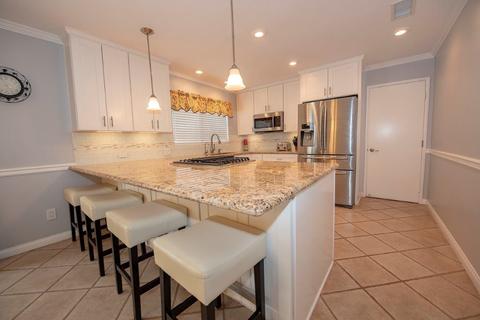 8827 Prestwick Way, Santee, CA 92071 photo 1
