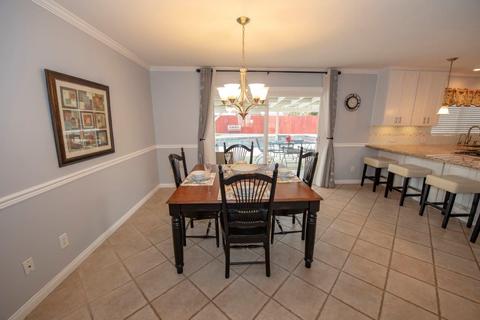8827 Prestwick Way, Santee, CA 92071 photo 2