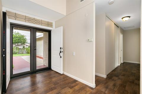 1574 E Washington Ave, El Cajon, CA 92019 photo 3