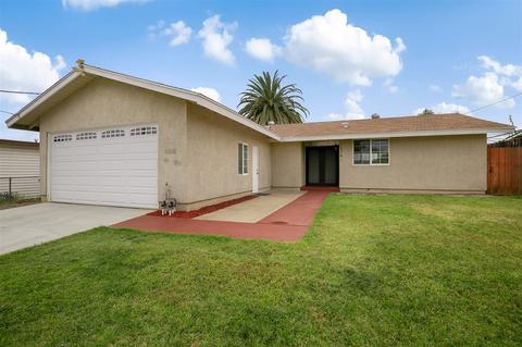1574 E Washington Ave, El Cajon, CA 92019 photo 1