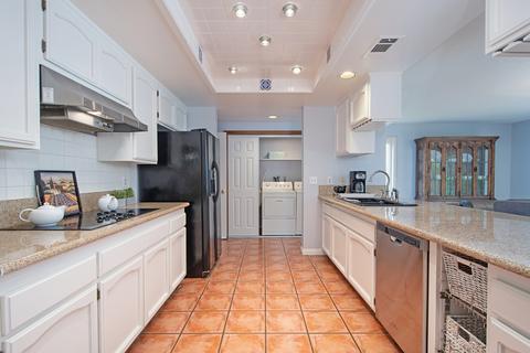 10326 Oak Ranch Ln, Escondido, CA 92026 photo 1