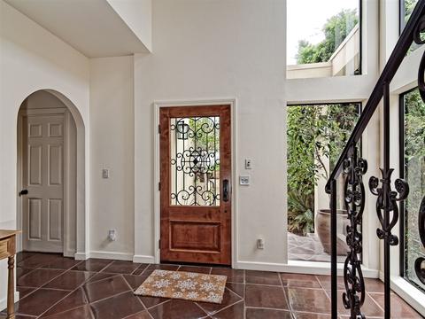 638 Arenas St, La Jolla, CA 92037 photo 14