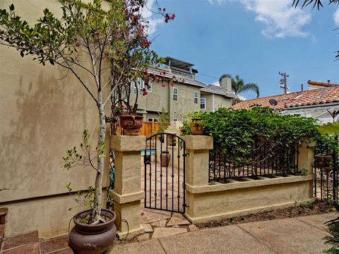 638 Arenas St, La Jolla, CA 92037 photo 13