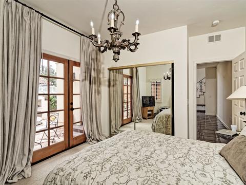 638 Arenas St, La Jolla, CA 92037 photo 15