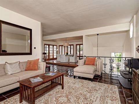 638 Arenas St, La Jolla, CA 92037 photo 22