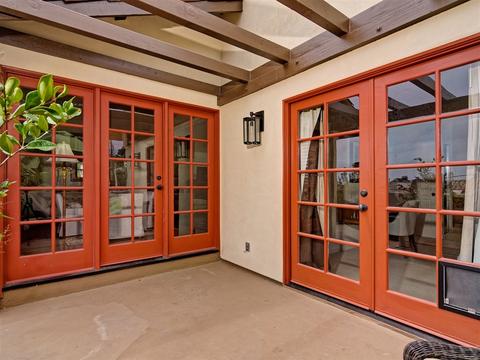638 Arenas St, La Jolla, CA 92037 photo 3