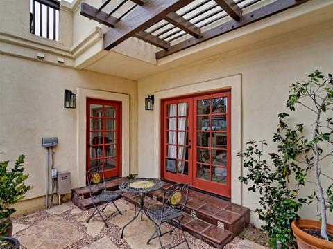 638 Arenas St, La Jolla, CA 92037 photo 8