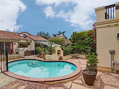 638 Arenas St, La Jolla, CA 92037 photo 5