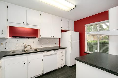 9252 Carlton Oaks Dr, Santee, CA 92071 photo 8