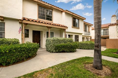 9252 Carlton Oaks Dr, Santee, CA 92071 photo 1