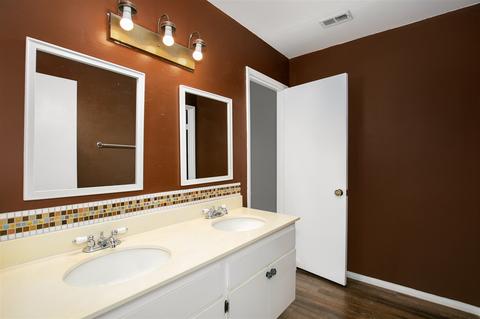 9252 Carlton Oaks Dr, Santee, CA 92071 photo 16