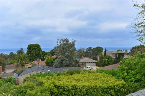 5914 Folsom Dr, La Jolla, CA 92037 photo 14