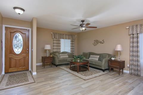 13008 Standish Dr, Poway, CA 92064 photo 3