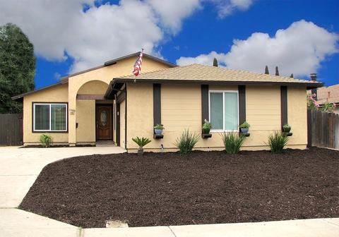 13008 Standish Dr, Poway, CA 92064 photo 1