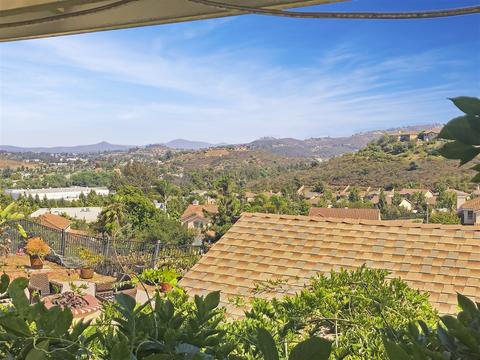 817 Chamise, San Marcos, CA 92069 photo 3