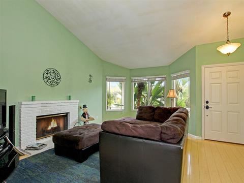 1391 Ridgemont Ct, Oceanside, CA 92056 photo 5