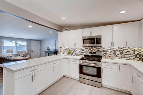 425 Montclair St, Chula Vista, CA 91911 photo 1