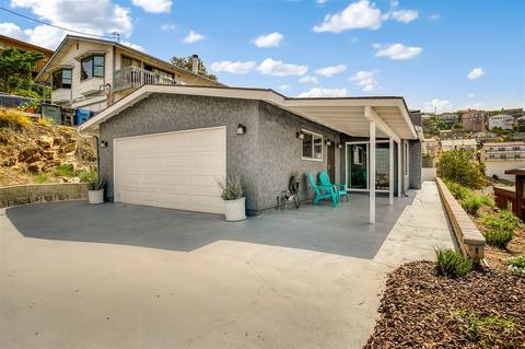 1637 Grand Ave, Spring Valley, CA 91977 photo 3