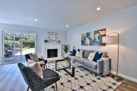 10215 Centinella Dr, La Mesa, CA 91941 photo 4