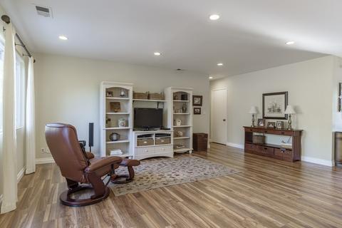 13011 Gate Dr, Poway, CA 92064 photo 10
