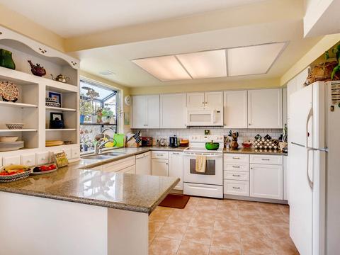 8839 Via Andar, San Diego, CA 92122 photo 6