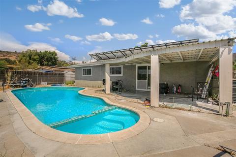 11108 Shadow Hill Way, Santee, CA 92071 photo 9