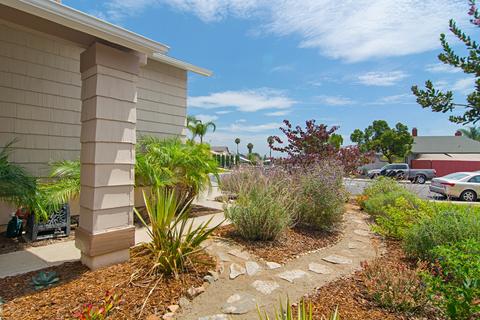 10177 E Glendon Cir, Santee, CA 92071 photo 3