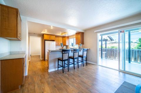 110 Knoll Rd, Vista, CA 92083 photo 9