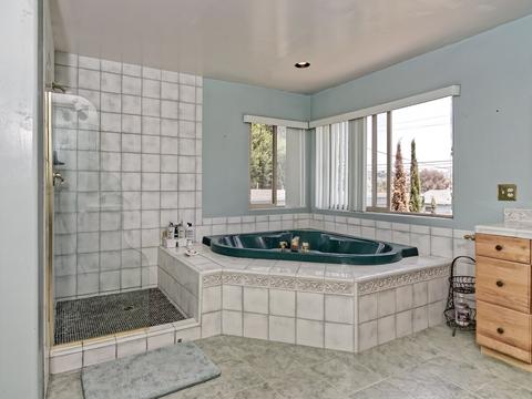 529 Arden Dr, Encinitas, CA 92024 photo 10
