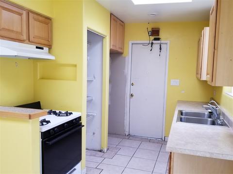 202 E Palomar St, Chula Vista, CA 91911 photo 5