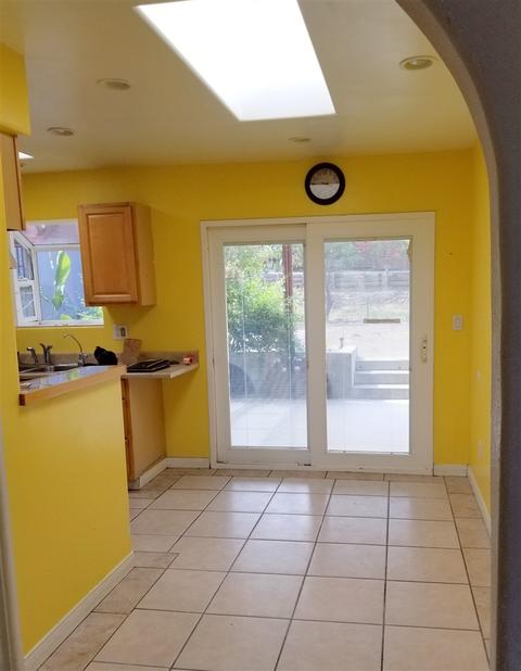 202 E Palomar St, Chula Vista, CA 91911 photo 4