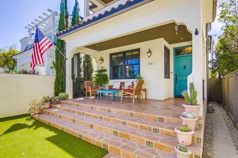 216 A Ave, Coronado, CA 92118 photo 2