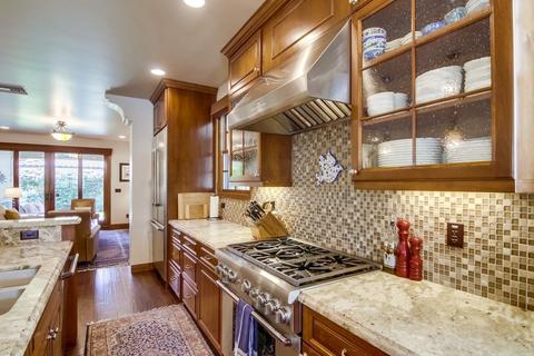 216 A Ave, Coronado, CA 92118 photo 10