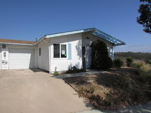 3372 Buena Hills Dr, Oceanside, CA 92056 photo 1
