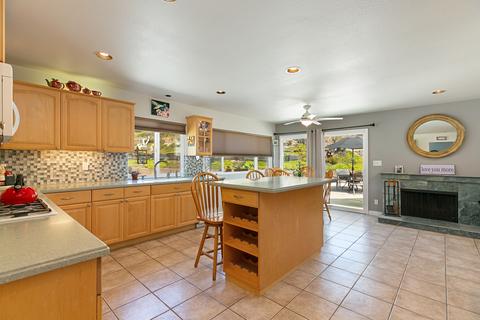 4181 Kimberly Ln, Oceanside, CA 92056 photo 5