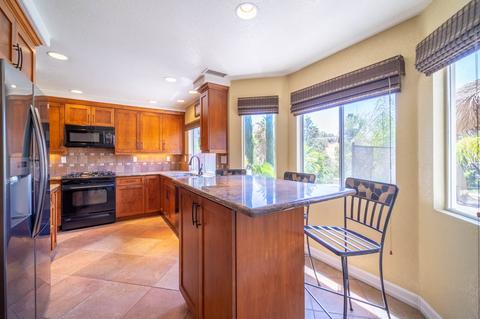 9040 Christata Way, Lakeside, CA 92040 photo 4