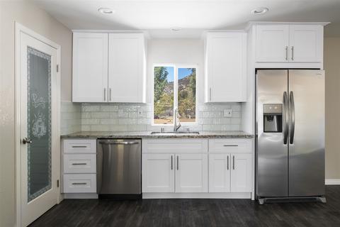16102 Hampson Pl, Ramona, CA 92065 photo 2