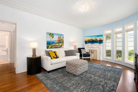 721 D Ave, Coronado, CA 92118 photo 2