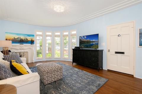 721 D Ave, Coronado, CA 92118 photo 3
