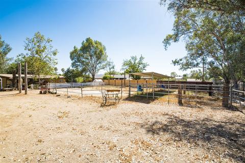2550 Howell, Ramona, CA 92065 photo 24