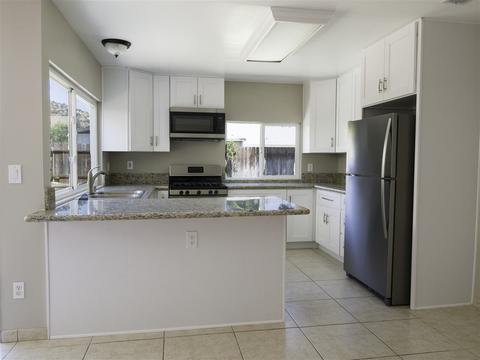 13421 Aldrin Ave, Poway, CA 92064 photo 3
