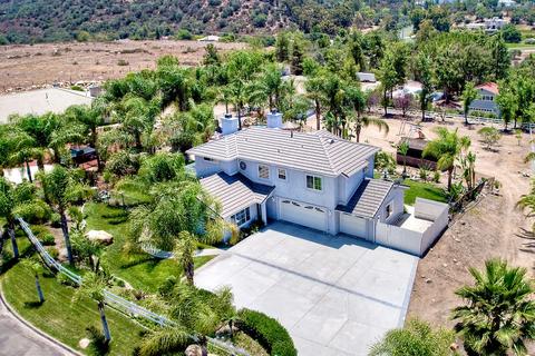 2123 Deland Ct, Alpine, CA 91901 photo 2