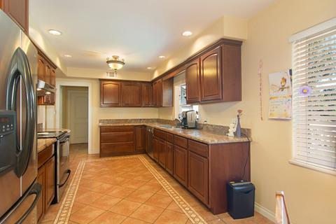 1993 Wedgemere Rd, El Cajon, CA 92020 photo 4