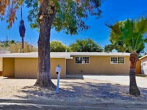 9226 Heatherdale St, Santee, CA 92071 photo 1