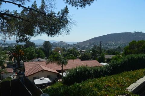 12357 Winter Gardens Dr, Lakeside, CA 92040 photo 2