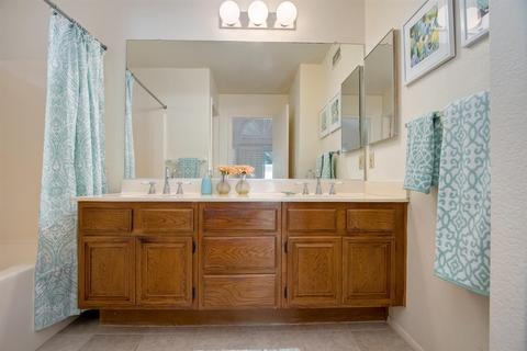 1741 Via Allena, Oceanside, CA 92056 photo 16