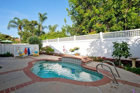 1741 Via Allena, Oceanside, CA 92056 photo 23