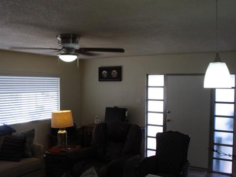 217 Mockingbird Ln, Oceanside, CA 92057 photo 3