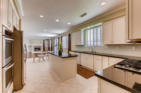 2434 Stevens Pl, Escondido, CA 92027 photo 10