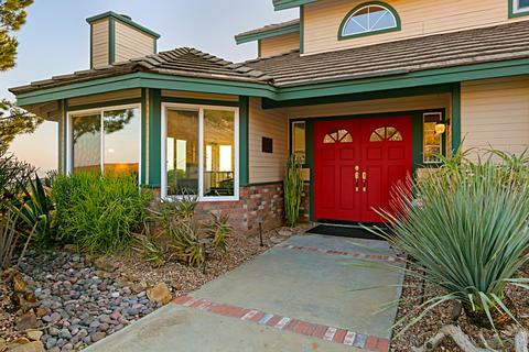 17120 Iron Mountain Dr, Poway, CA 92064 photo 3